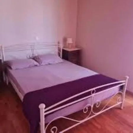 Appartamento Antrias House *